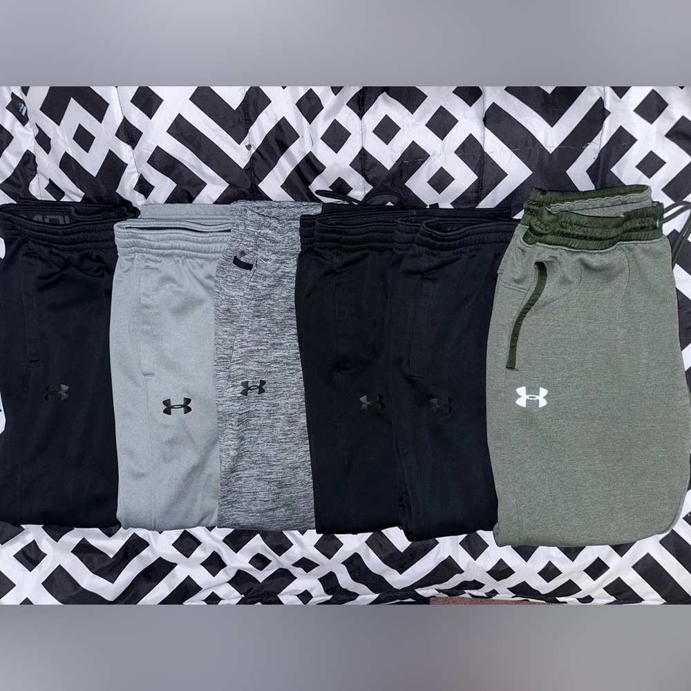 Men’s Large Under Armour Sweatpants Bundle